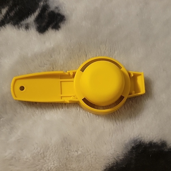 Tupperware egg separator - Picture 2 of 2